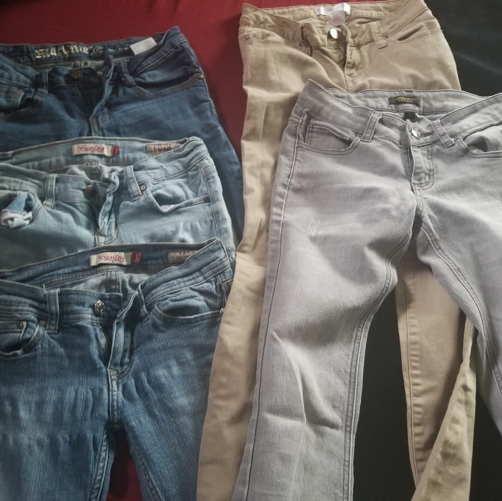 Jean's